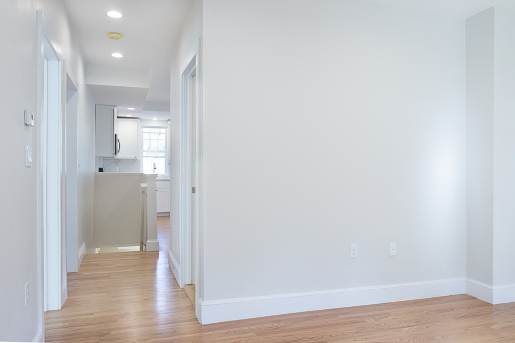 121 Washington Street Wellesley, MA 02481 - Photo 24 of 36