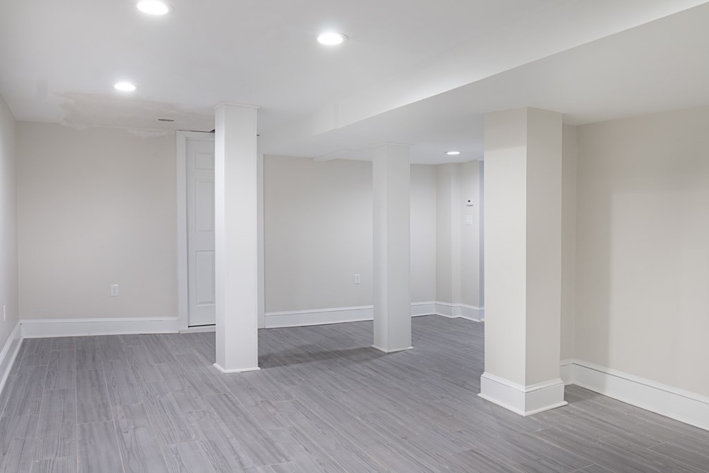 121 Washington Street Wellesley, MA 02481 - Photo 31 of 36