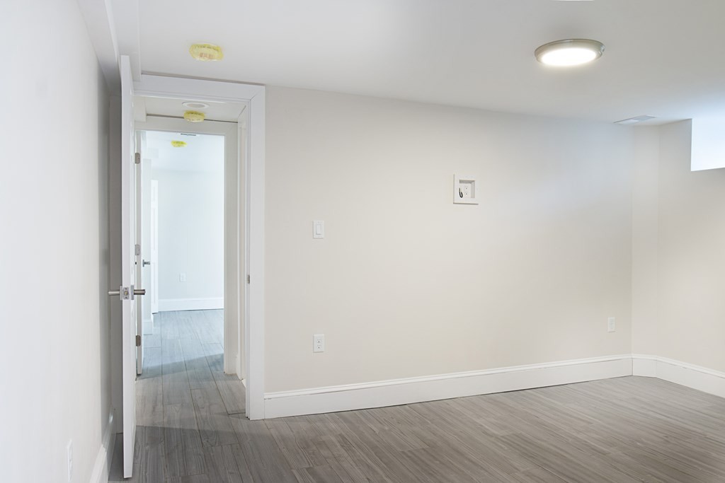 121 Washington Street Wellesley, MA 02481 - Photo 34 of 36