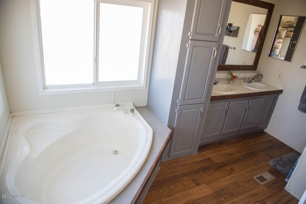 5382 North Blacktail Road Marana, AZ 85653 - Photo 7 of 16 Gallery Image 7