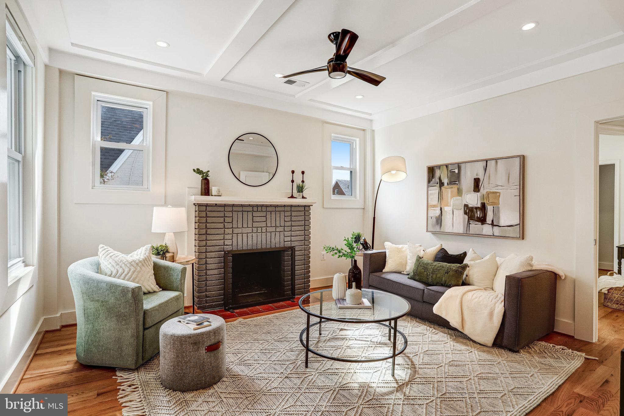 12 Nicholson Street Northwest Washington, DC 20011 - Photo 3 of 45