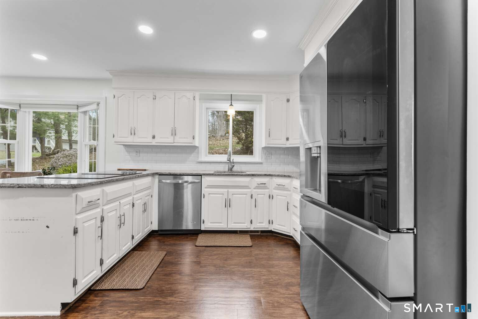 32 Macmath Drive Trumbull, CT 06611 - Photo 18 of 80