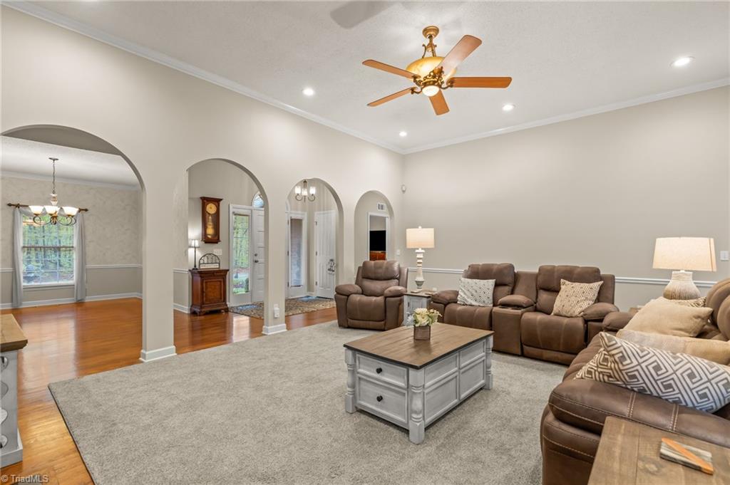 1605 Tower Road Thomasville, NC 27360 - Photo 11 of 49