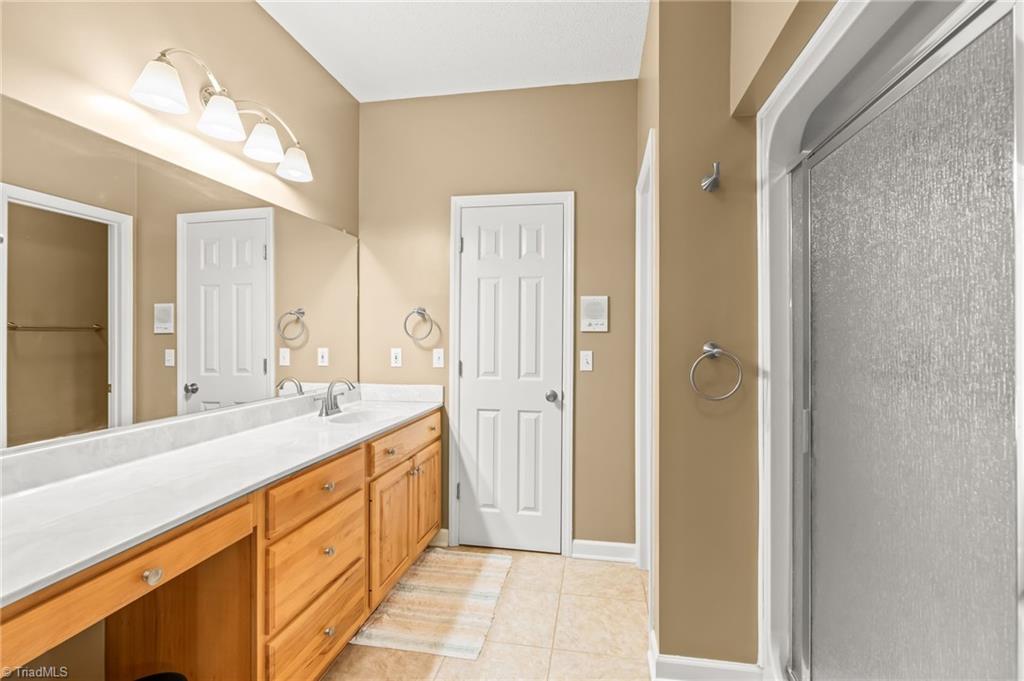 1605 Tower Road Thomasville, NC 27360 - Photo 34 of 49