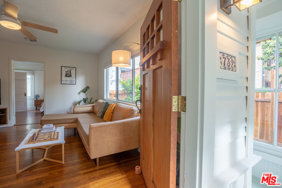 732 North Toledo Walk Long Beach, CA 90813 - Photo 14 of 65