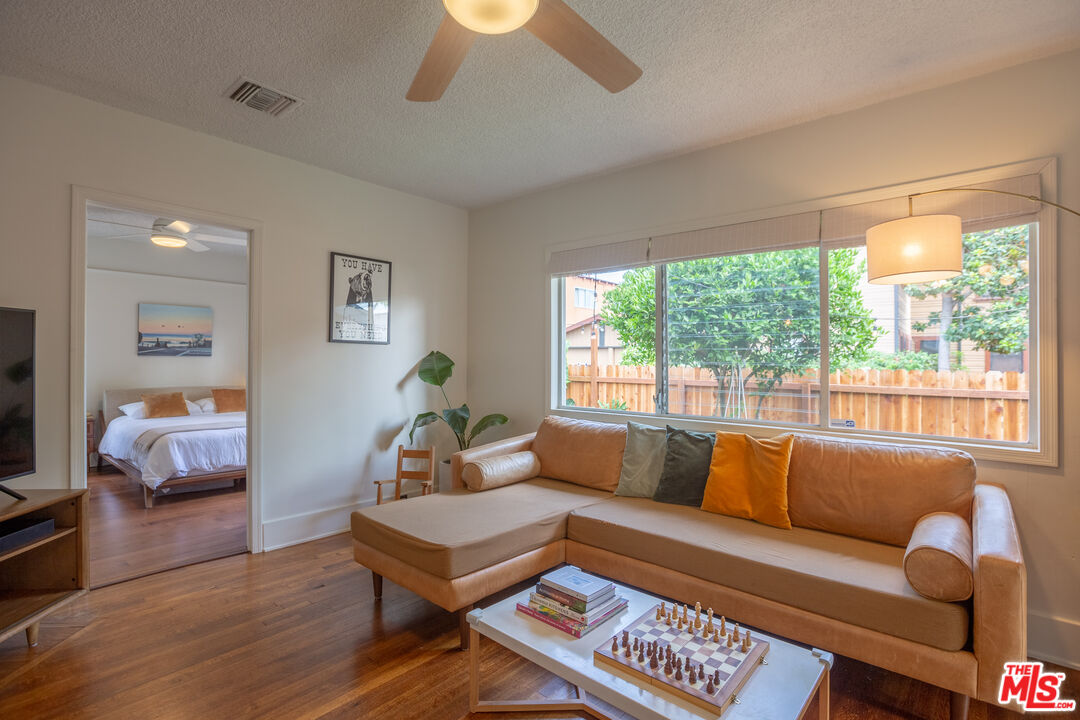 732 North Toledo Walk Long Beach, CA 90813 - Photo 17 of 65