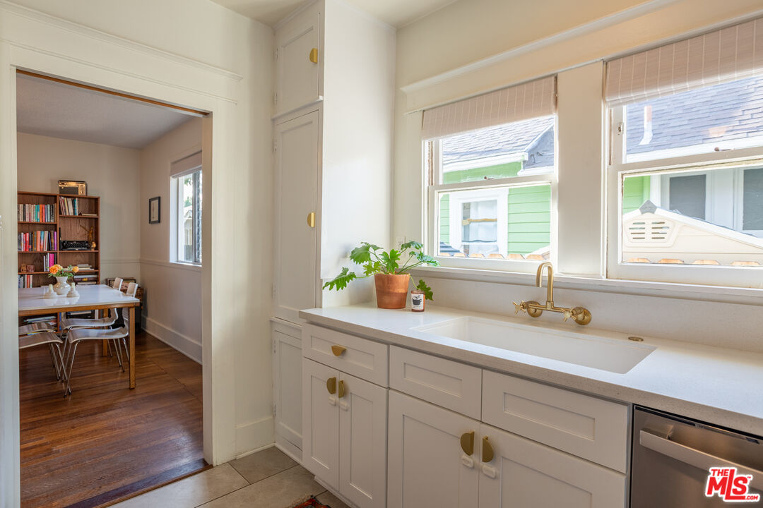 732 North Toledo Walk Long Beach, CA 90813 - Photo 24 of 65