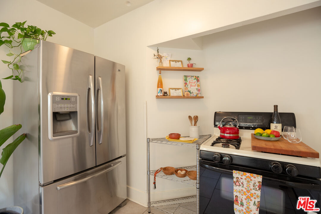 732 North Toledo Walk Long Beach, CA 90813 - Photo 30 of 65