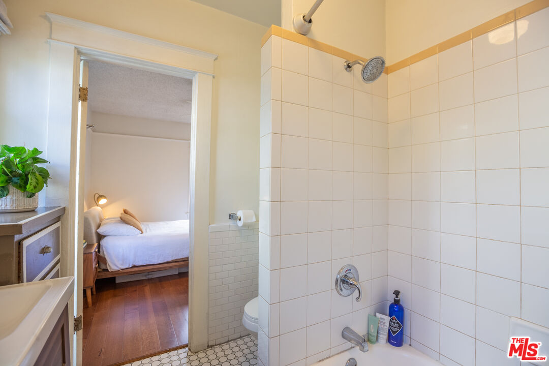 732 North Toledo Walk Long Beach, CA 90813 - Photo 42 of 65