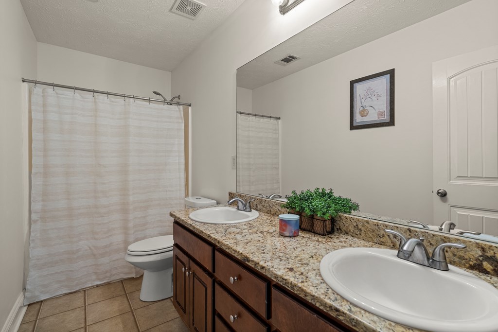 154 Owens Road Fort Mitchell, AL 36856 - Photo 7 of 42 Gallery Image 7