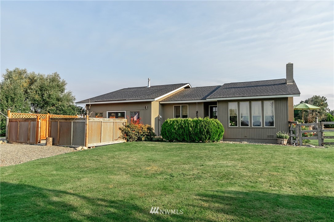 1905 Tolman Road Ellensburg, WA 98926 - Photo 1 of 38 Gallery Image 1