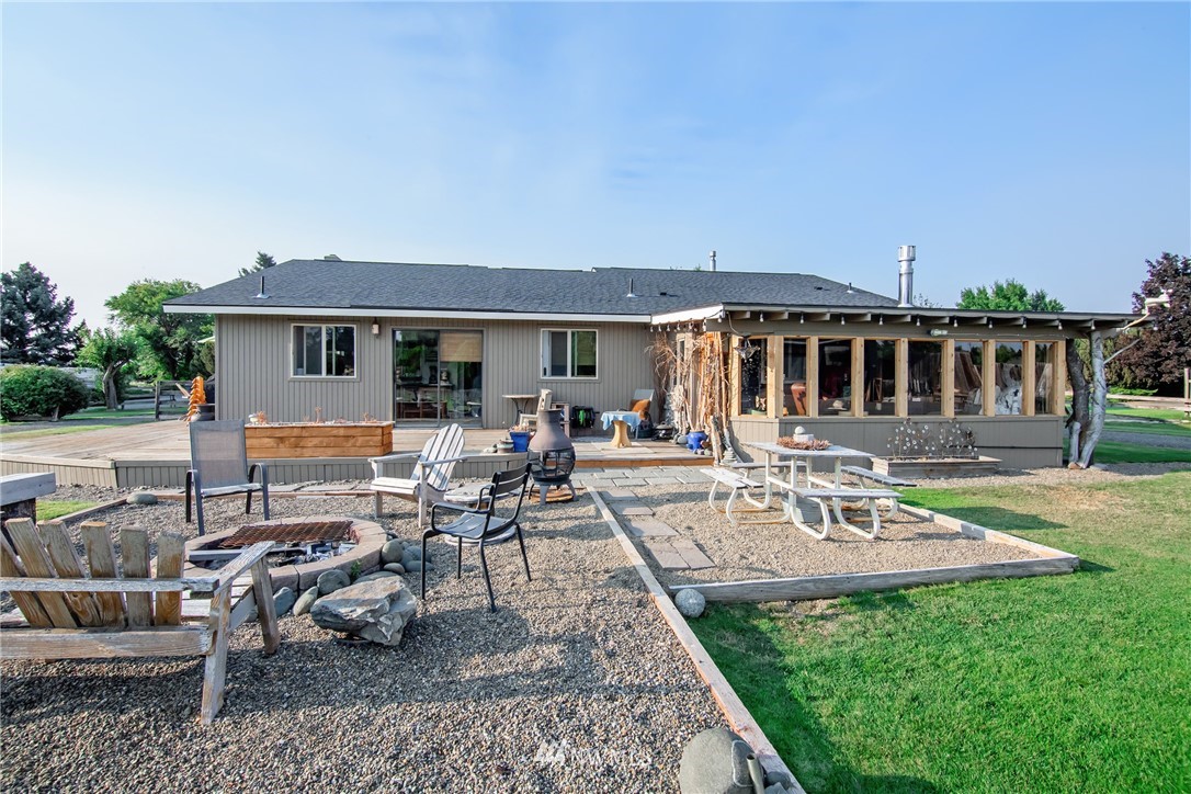 1905 Tolman Road Ellensburg, WA 98926 - Photo 5 of 38 Gallery Image 5