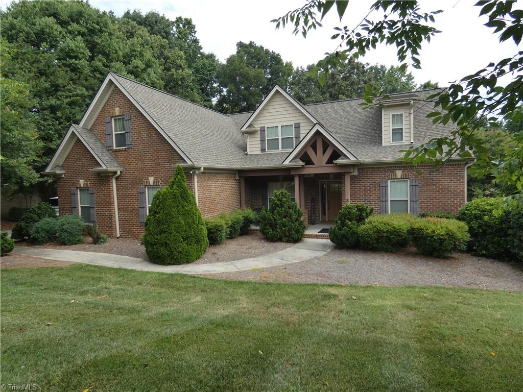 357 Willow Ridge Lane Winston-Salem, NC 27127 - Photo 2 of 41