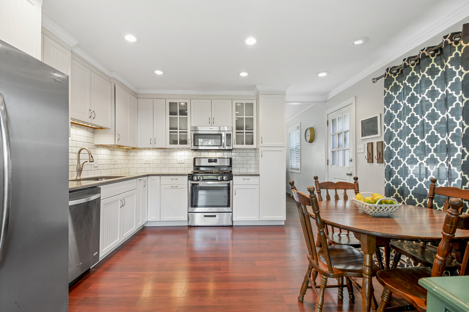 3700 Bobwhite Lane Rolling Meadows, IL 60008 - Photo 2 of 12