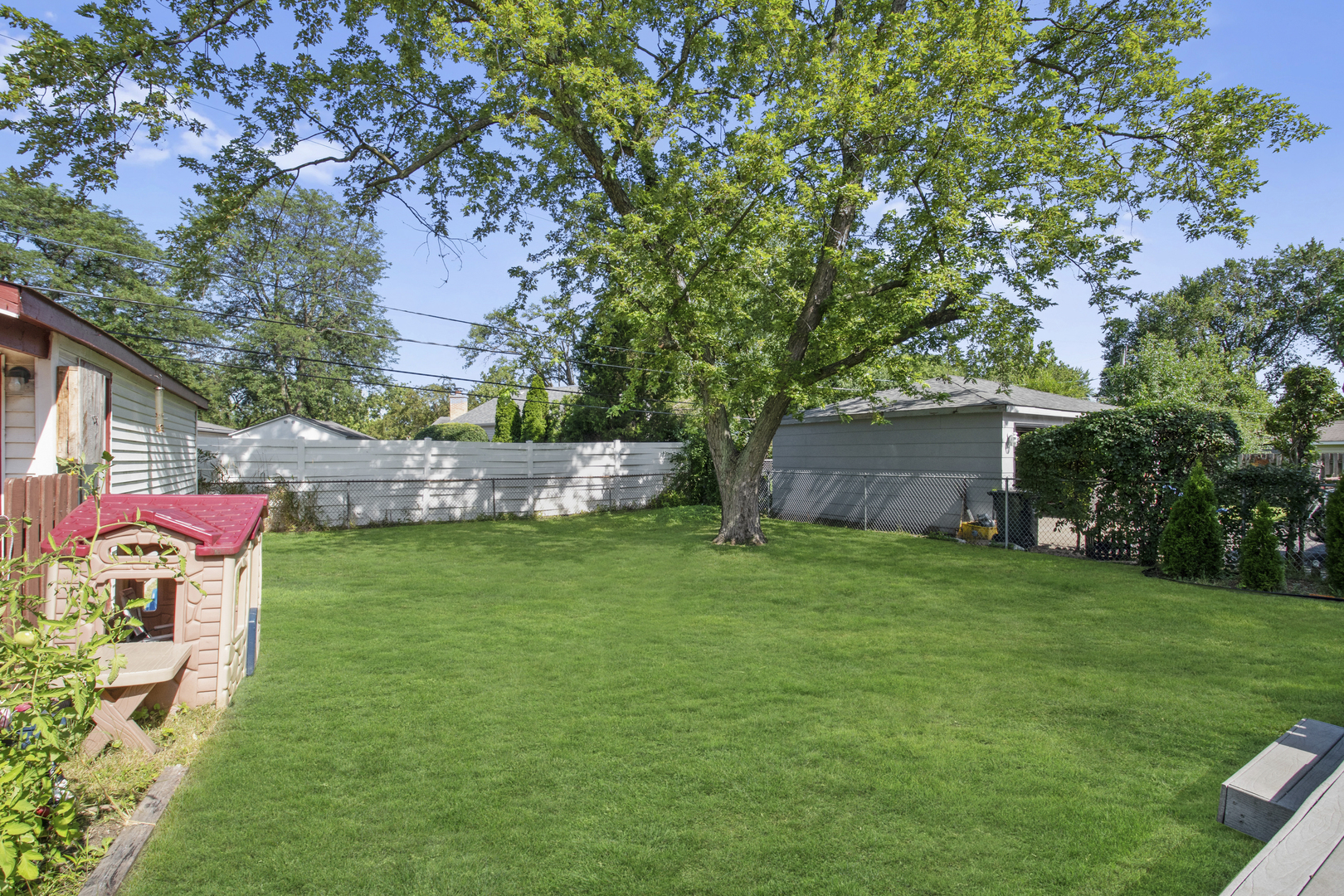 3700 Bobwhite Lane Rolling Meadows, IL 60008 - Photo 11 of 12