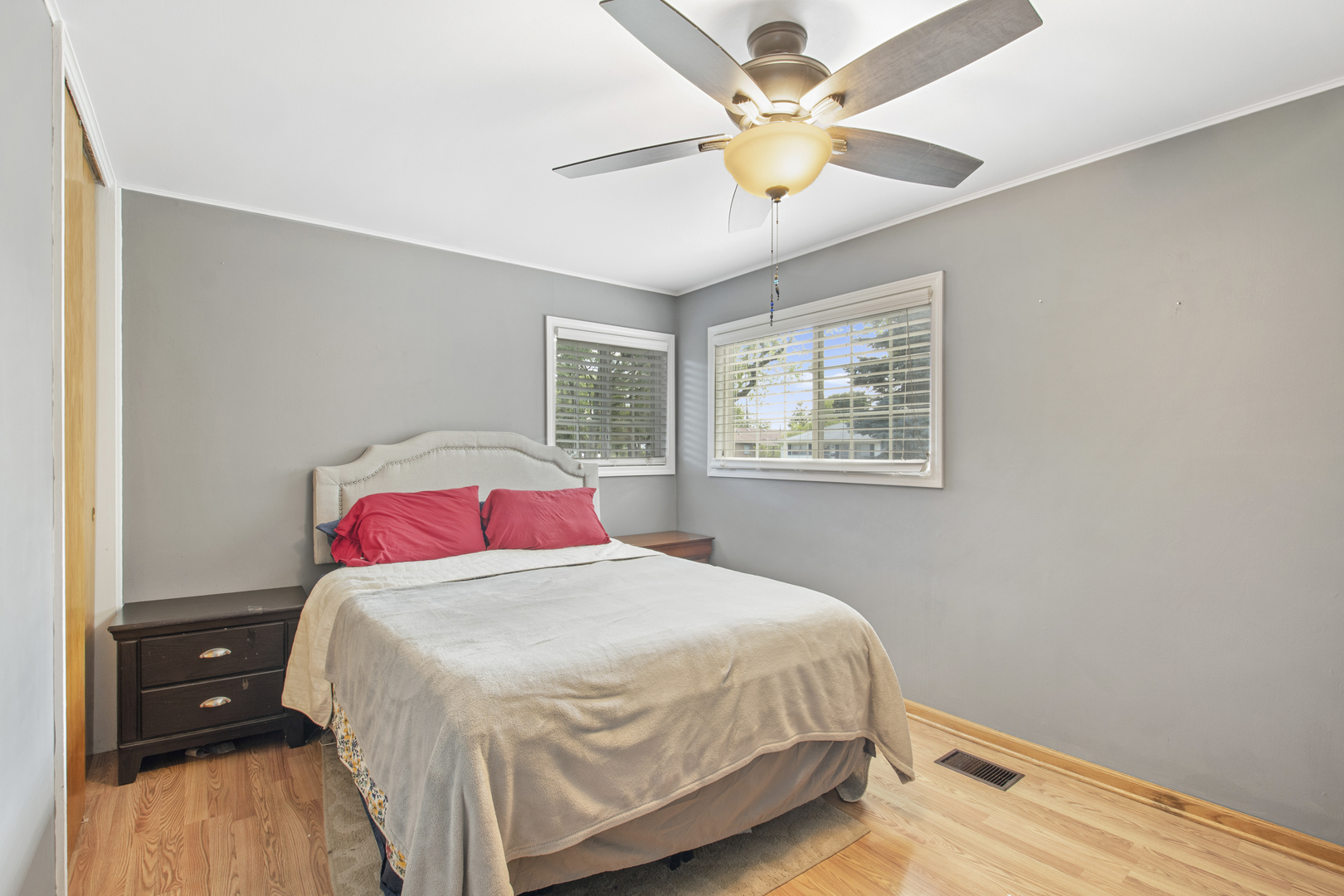 3700 Bobwhite Lane Rolling Meadows, IL 60008 - Photo 5 of 12