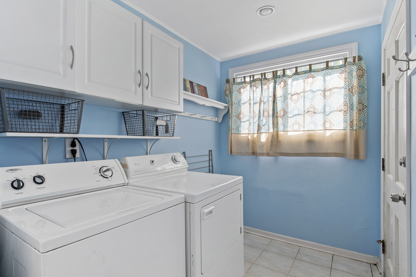 3700 Bobwhite Lane Rolling Meadows, IL 60008 - Photo 7 of 12