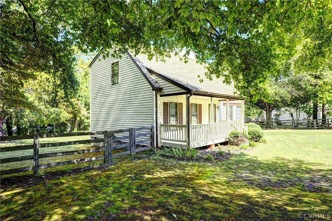 5804 Elfinwood Road Chester, VA 23831 - Photo 20 of 26 Gallery Image 20