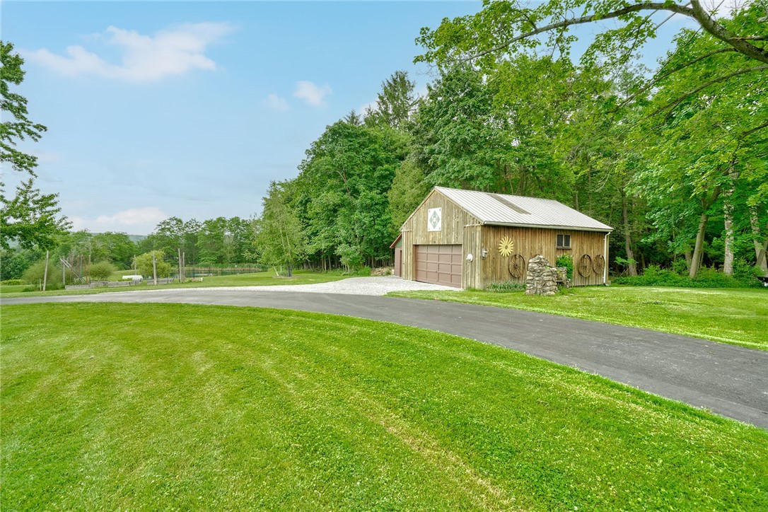 4343 Elm Tree Road Bloomfield, NY 14469 - Photo 7 of 50