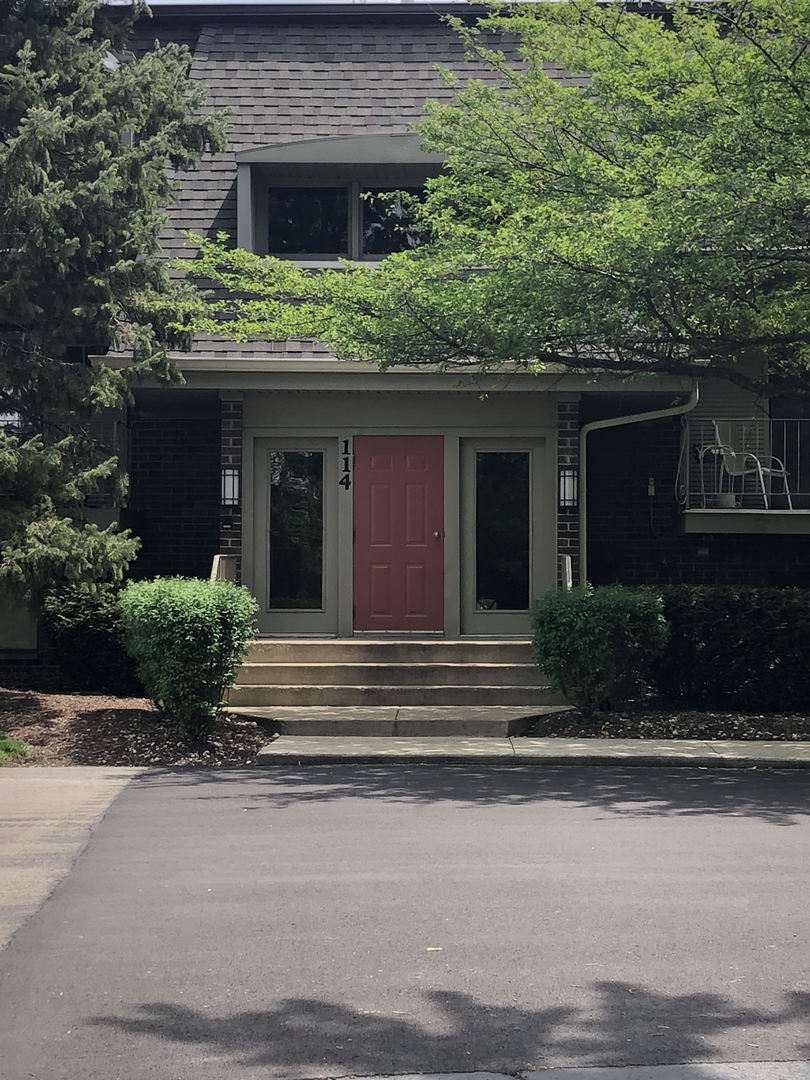 114 East Bailey Road, Unit D Naperville, IL 60565 - Photo 1 of 15