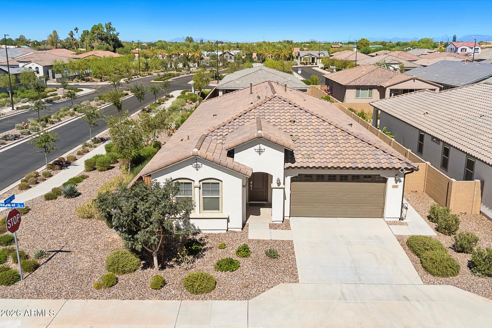 2292 East Ridgewood Lane Gilbert, AZ 85298 - Photo 33 of 35 01-144685534