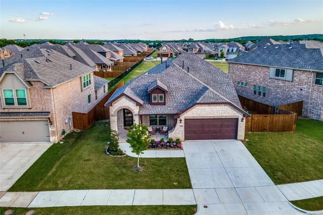 $2,900 | 8809 Conroe Drive, Denton, TX 76226