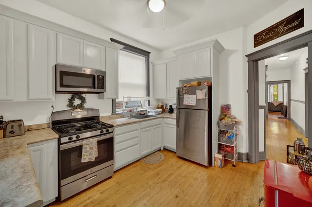 $1,150,000 | 6315 North Lakewood Avenue, Chicago, IL 60660