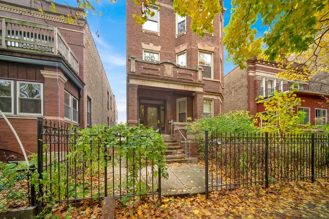 $1,150,000 | 6315 North Lakewood Avenue, Chicago, IL 60660