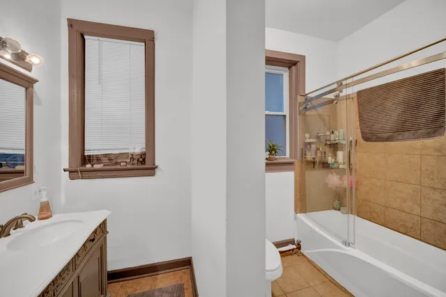 $1,150,000 | 6315 North Lakewood Avenue, Chicago, IL 60660