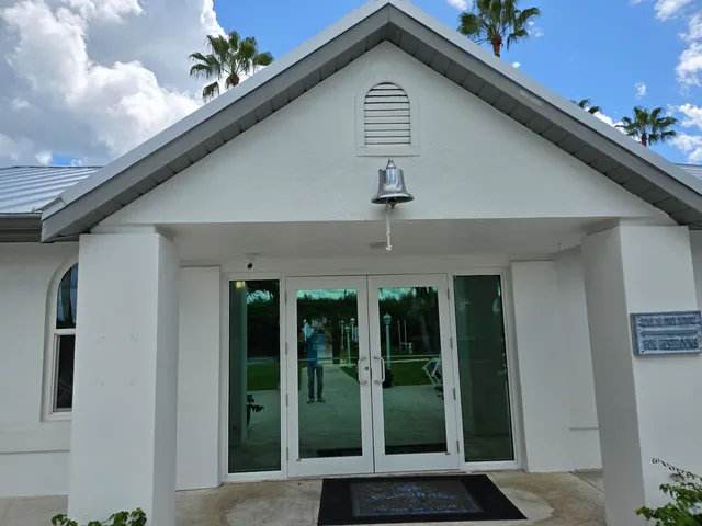 a view of a entryway of the house