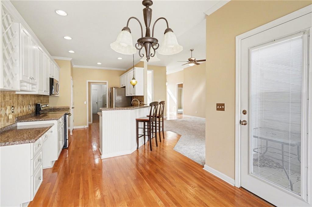 522 Chestnut Walk Canton, GA 30114 - Photo 15 of 43