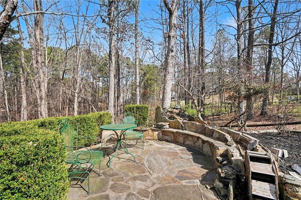 522 Chestnut Walk Canton, GA 30114 - Photo 37 of 43