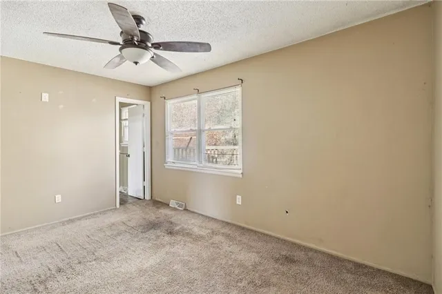 $180,000 | 20408 East 15 Terrace North, Independence, MO 64056