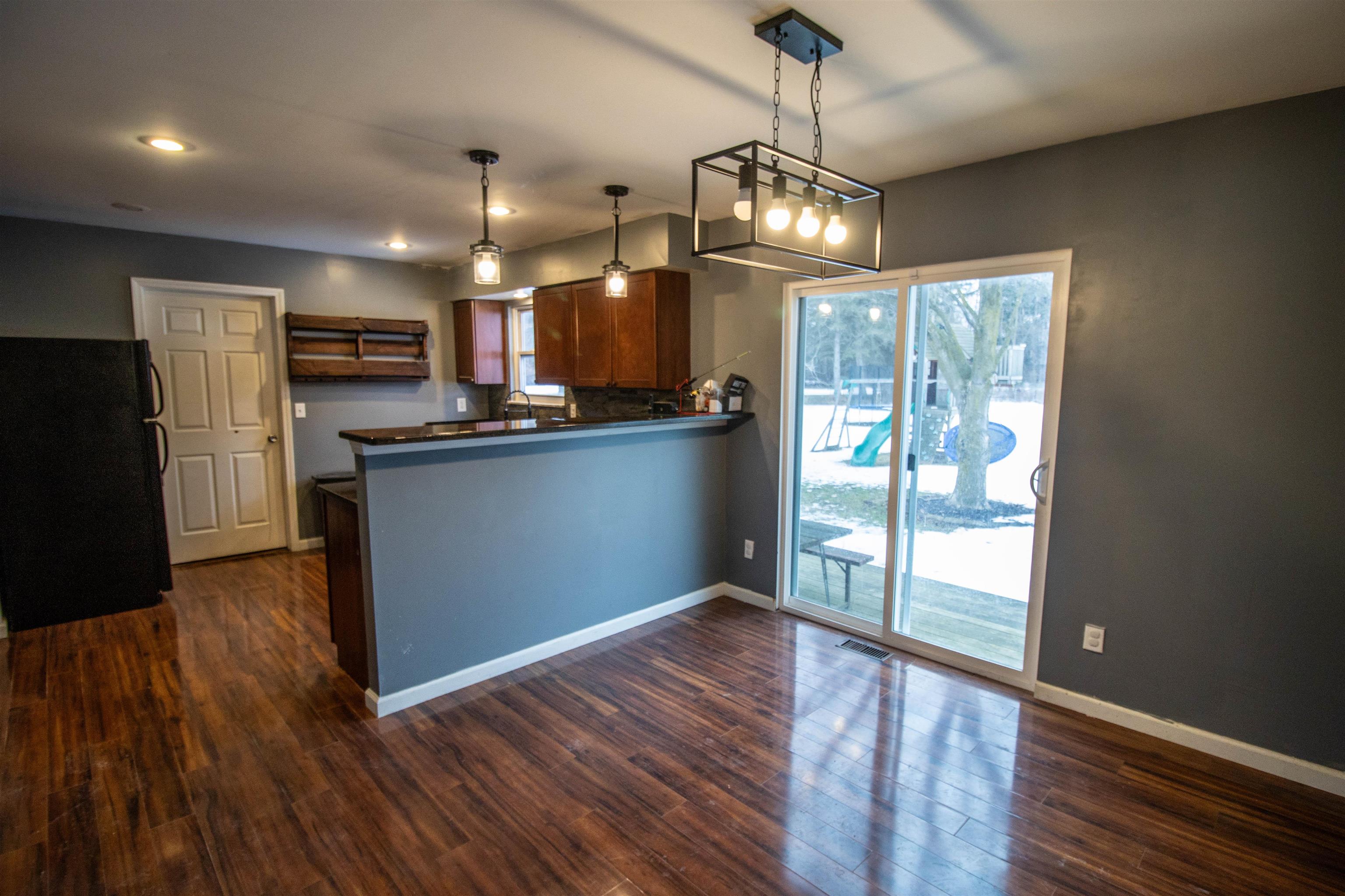 6455 Turner Road Flushing, MI 48433 - Photo 6 of 30