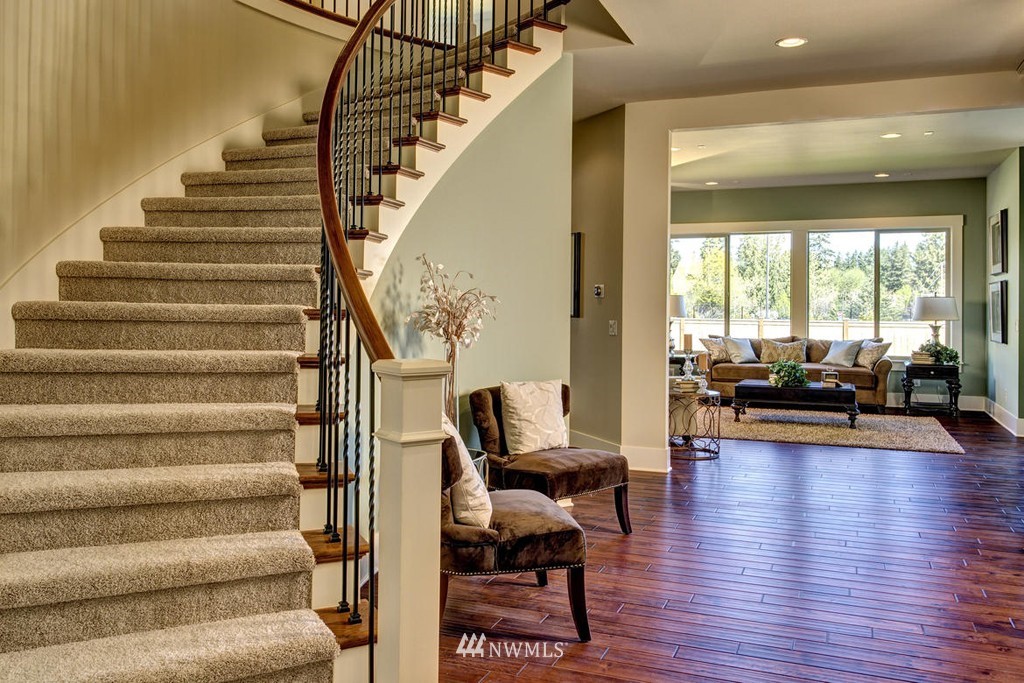 1506 Jericho Place Northeast Renton, WA 98059 - Photo 4 of 7