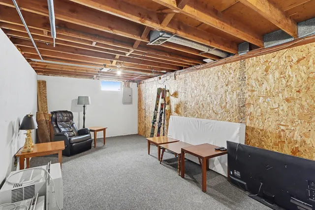 $174,900 | 414 Fairfax Avenue, Kalamazoo, MI 49001