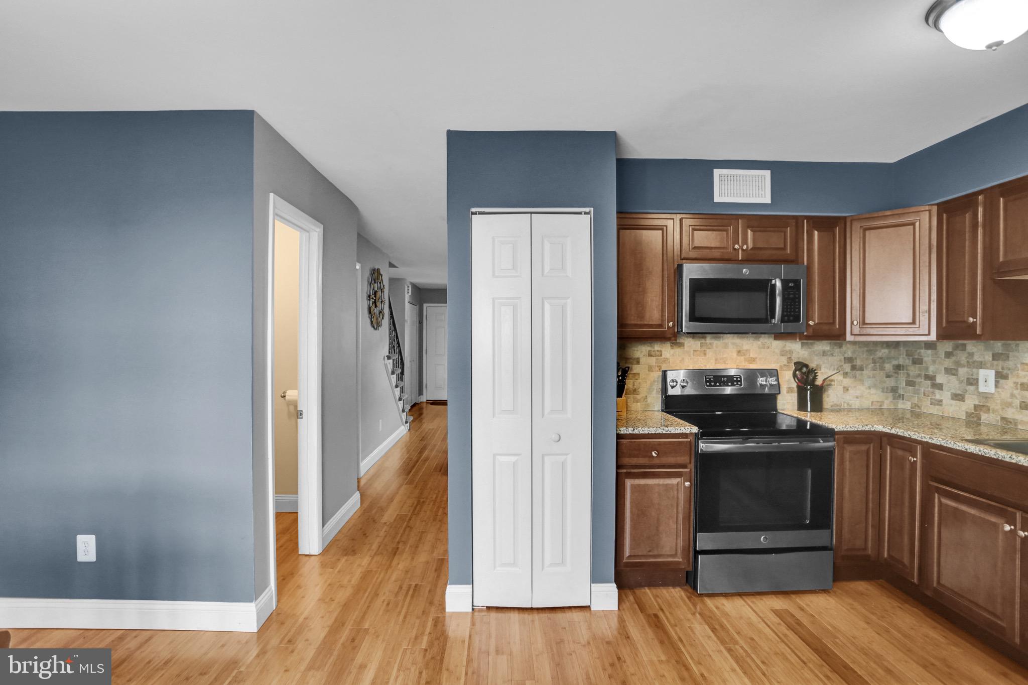 1305 Walnut Ridge Drive Pottstown, PA 19464 - Photo 12 of 39 Gallery Image 12