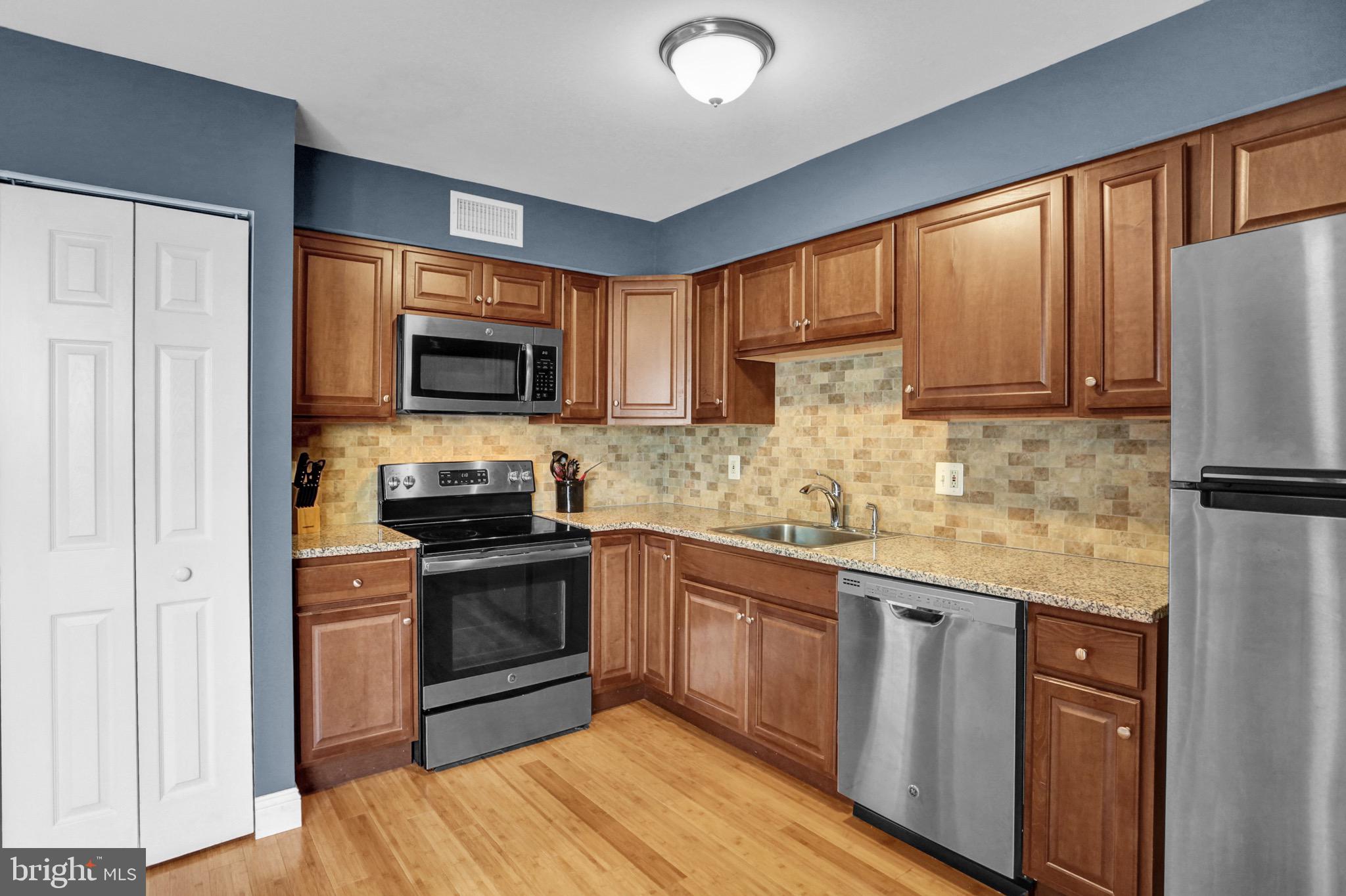 1305 Walnut Ridge Drive Pottstown, PA 19464 - Photo 15 of 39 Gallery Image 15