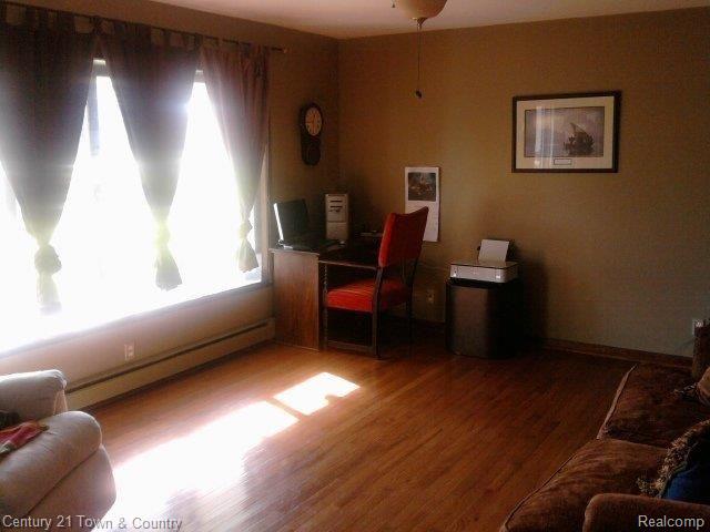 15598 Almont Road Allenton, MI 48002 - Photo 3 of 19 aLMONT rD 006
