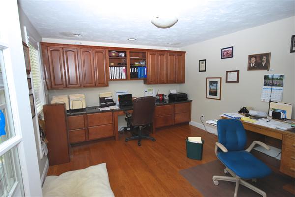 42 East Hill Road East Rutland, MA 01543 - Photo 5 of 27