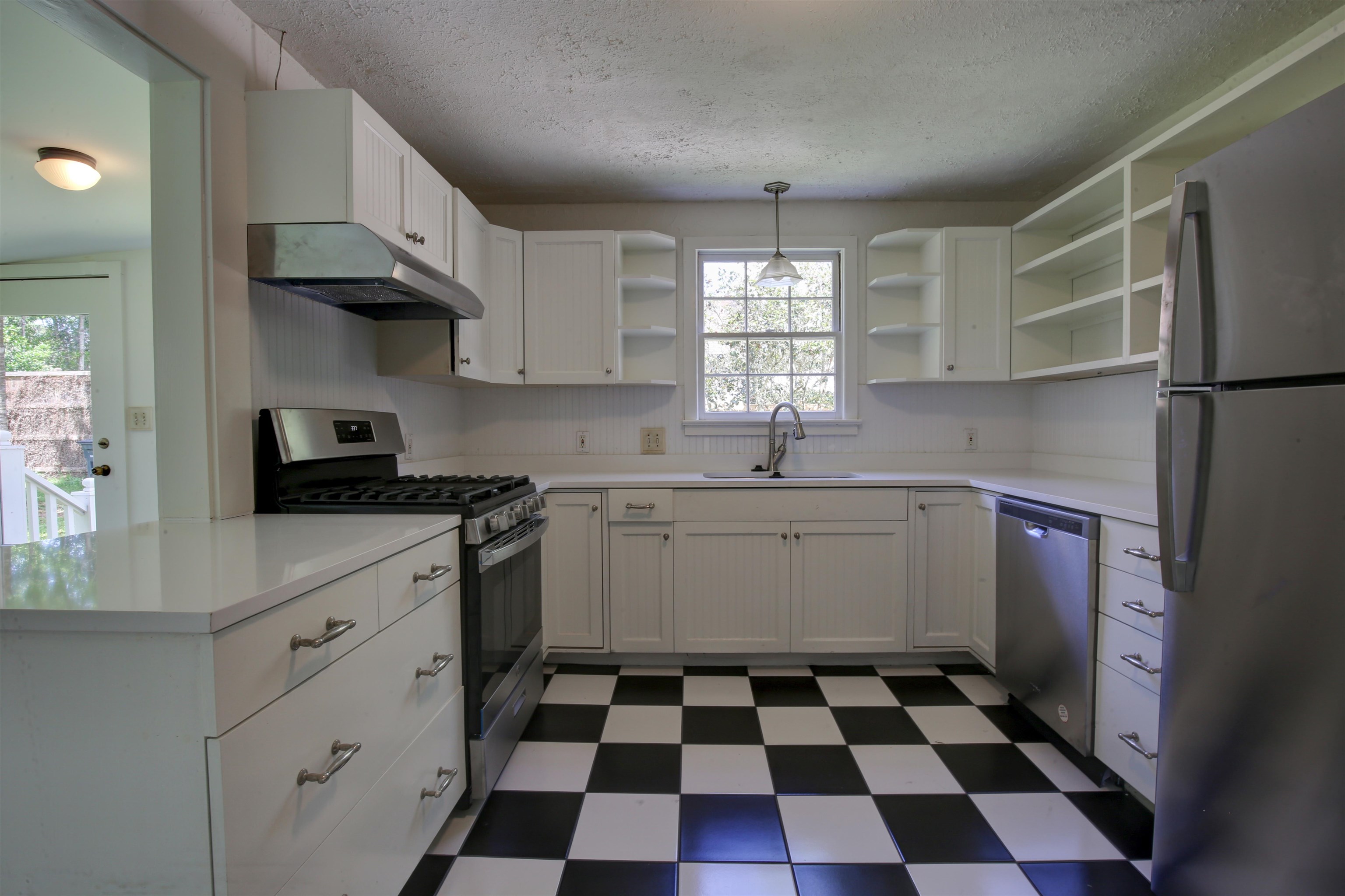 156 Ettle Street Fairhope, AL 36532 - Photo 4 of 13