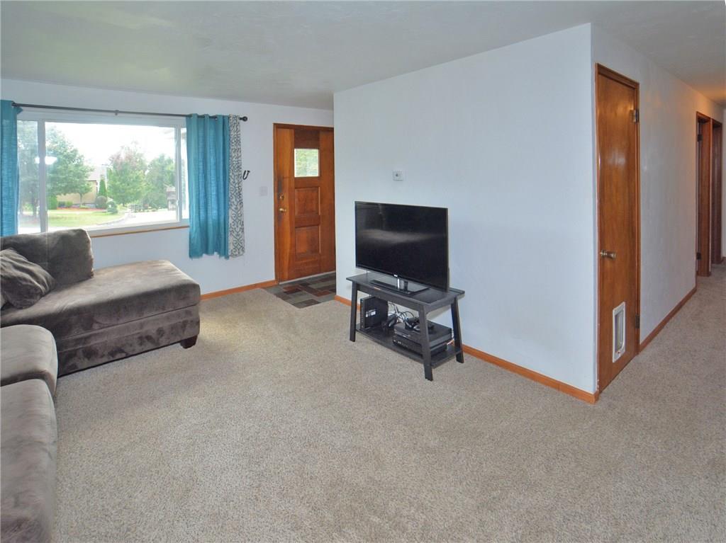 526 Colonial Manor Road North Huntingdon, PA 15642 - Photo 6 of 22 Gallery Image 6