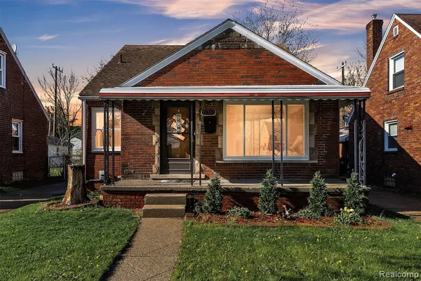 $140,000 | 15361 Sprenger Avenue, Eastpointe, MI 48021
