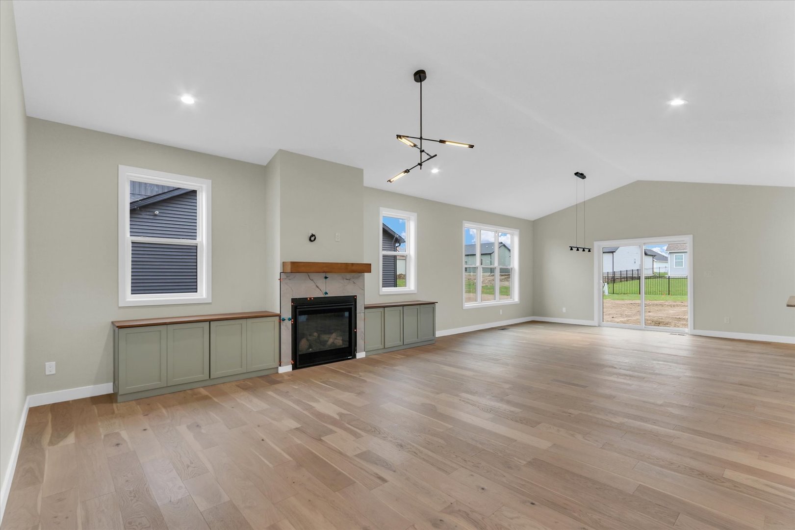 2816 Clarion Road Urbana, IL 61802 - Photo 8 of 40