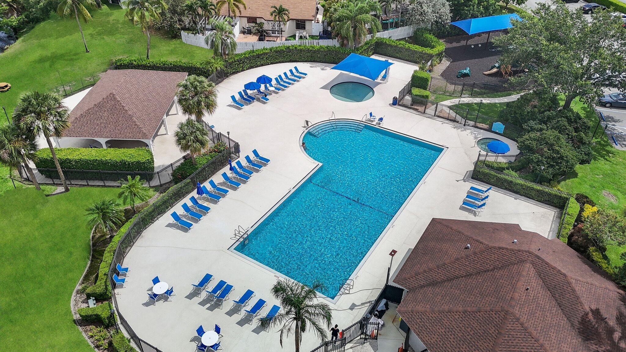 9528 Palisades Park Road Boca Raton, FL 33428 - Photo 38 of 45 9528 Palisades Park - 65.jpg-SMALL