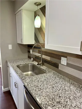 $249,000 | 1420 East Mart-Way Circle, Unit A, Olathe, KS 66061