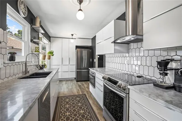 $345,000 | 8307 North Chatham Avenue, Kansas City, MO 64151