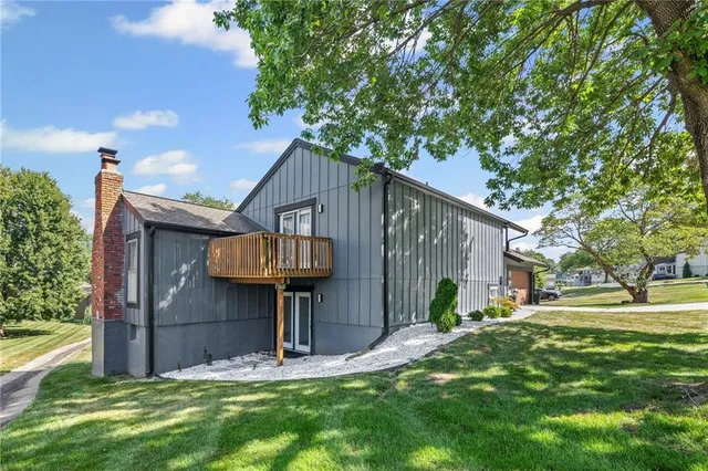 $345,000 | 8307 North Chatham Avenue, Kansas City, MO 64151