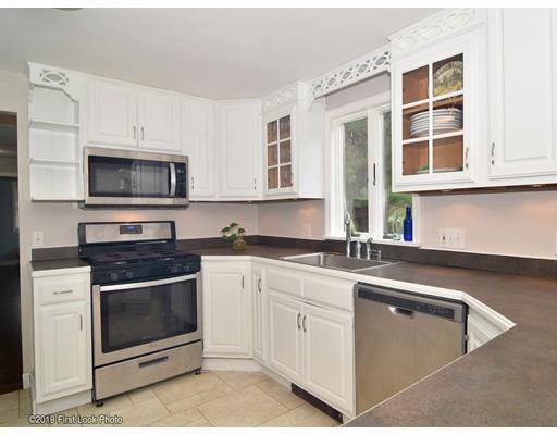 7 Birch Tree Road Foxboro, MA 02035 - Photo 8 of 30 Gallery Image 8