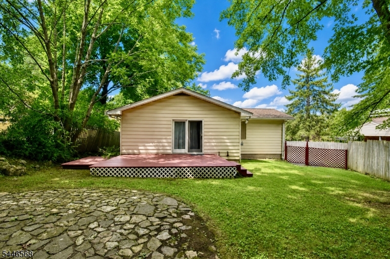 18 Summit Road Sparta, NJ 07871 - Photo 12 of 15 Gallery Image 12